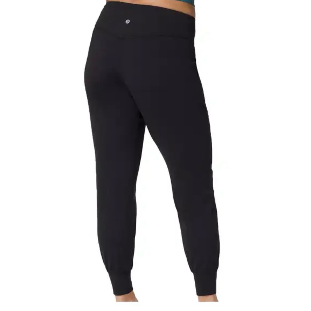 Lululemon Align Jogger Pants Women’s Size 4 Black Nulu Yoga Athleisure Pockets